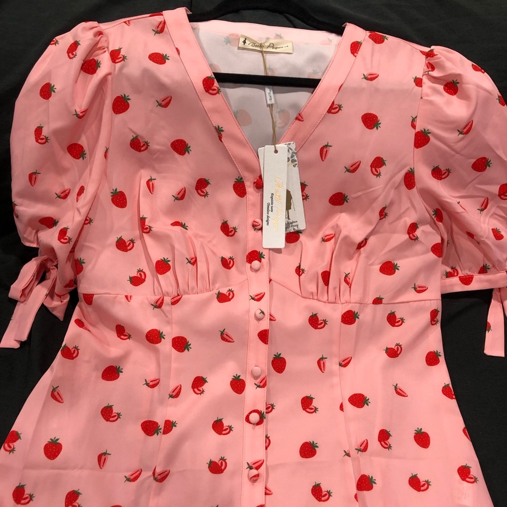 Strawberry 🍓 Pink Puff Sleeves top - Picture 7 of 7